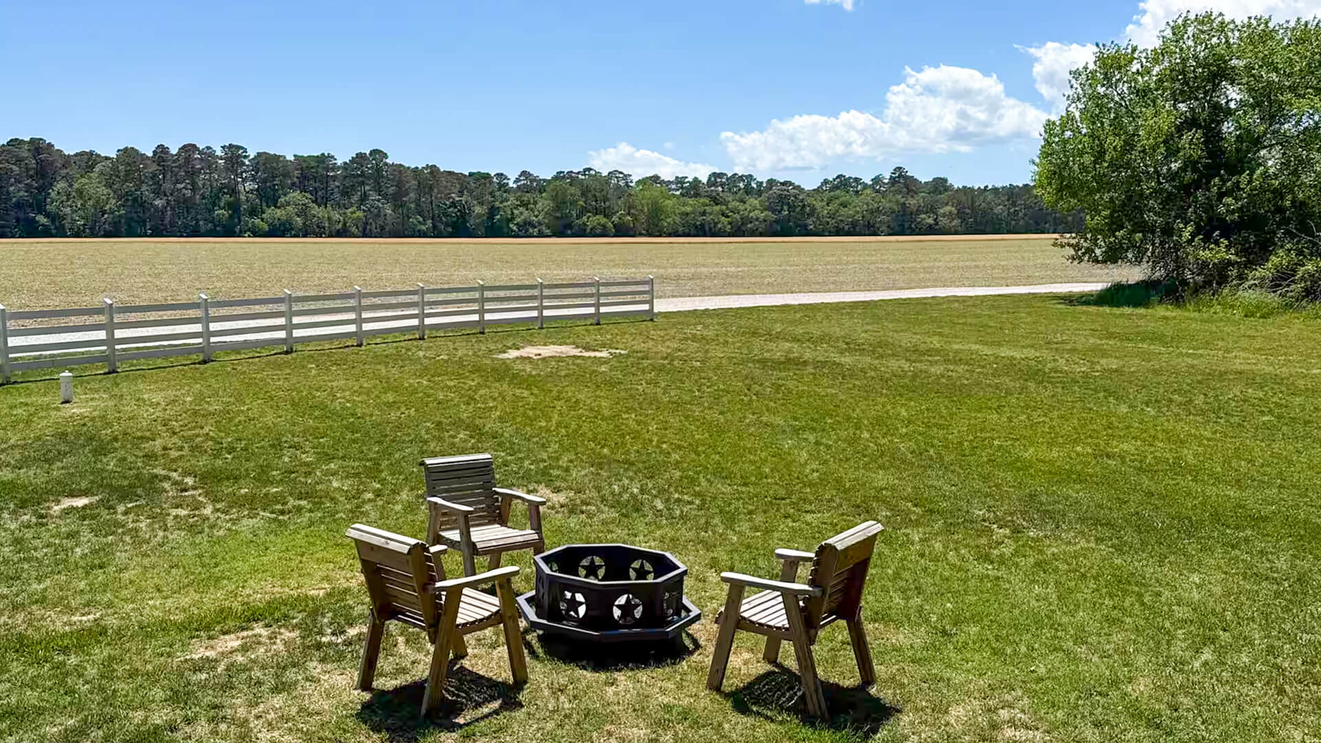 Redbank Lodge Firepit